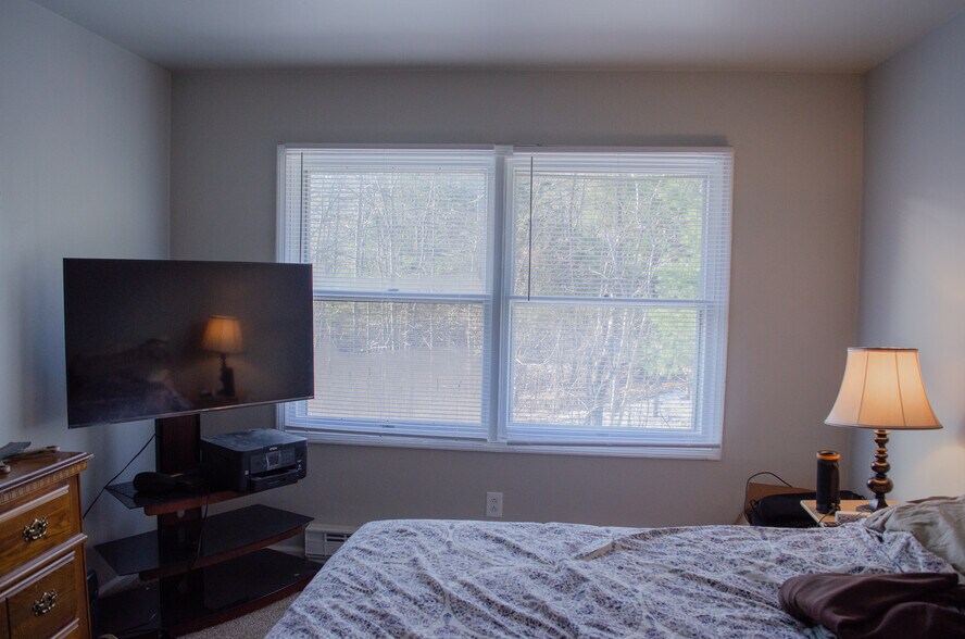 More Photos Of 17 Gina Marie Ave, Cairo Apartments For Sale