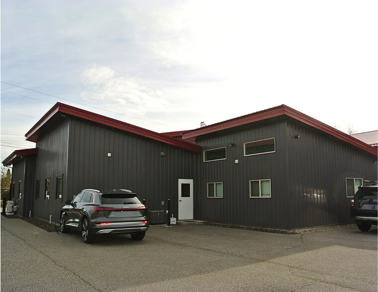 More Photos Of 19223-19225 E Appleway Ave, Spokane Valley Freestanding For Lease