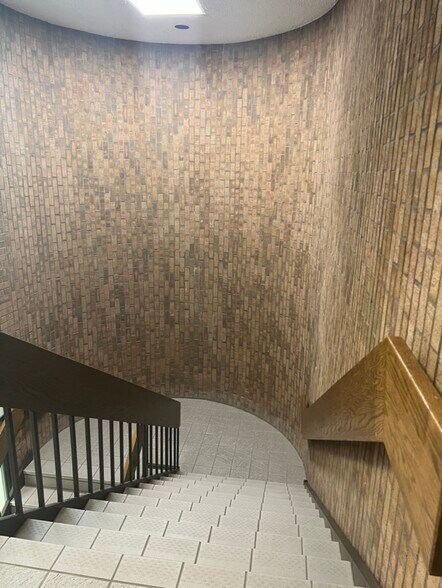 More Photos Of , Holland Office For Sale