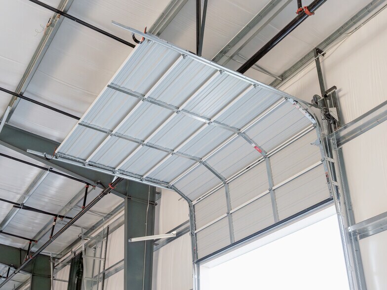 More Photos Of 121 Osage dr, Greenville Warehouse For Lease