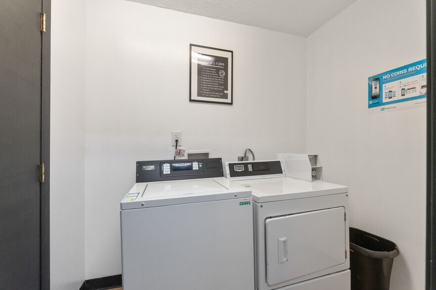 More Photos Of 1309 Fair Ave, Columbus Apartments For Sale