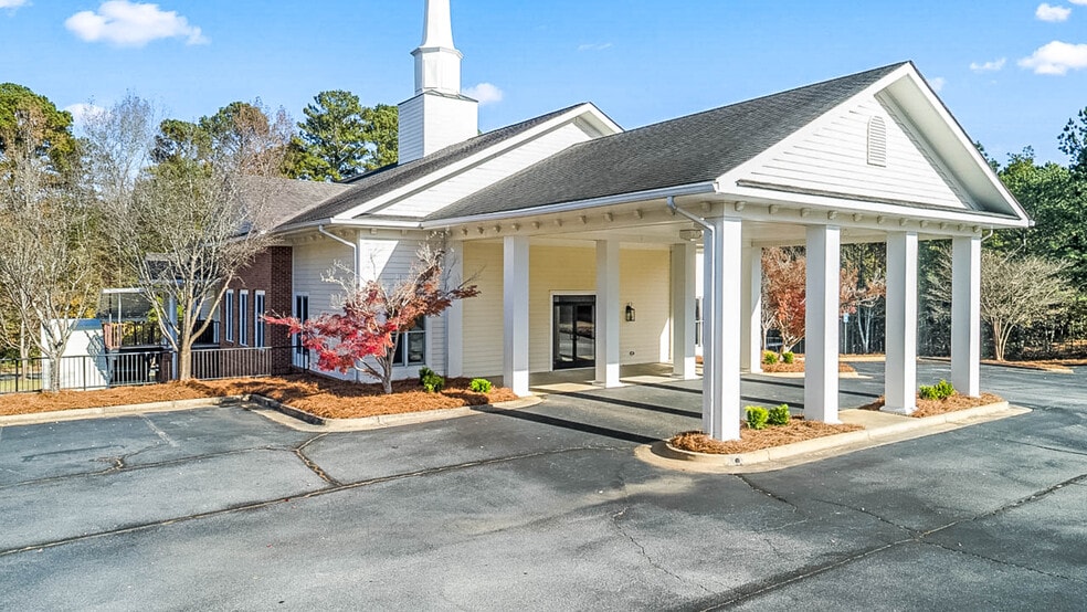 Primary Photo Of 3800 Lenora Church Rd, Snellville Religious Facility For Sale