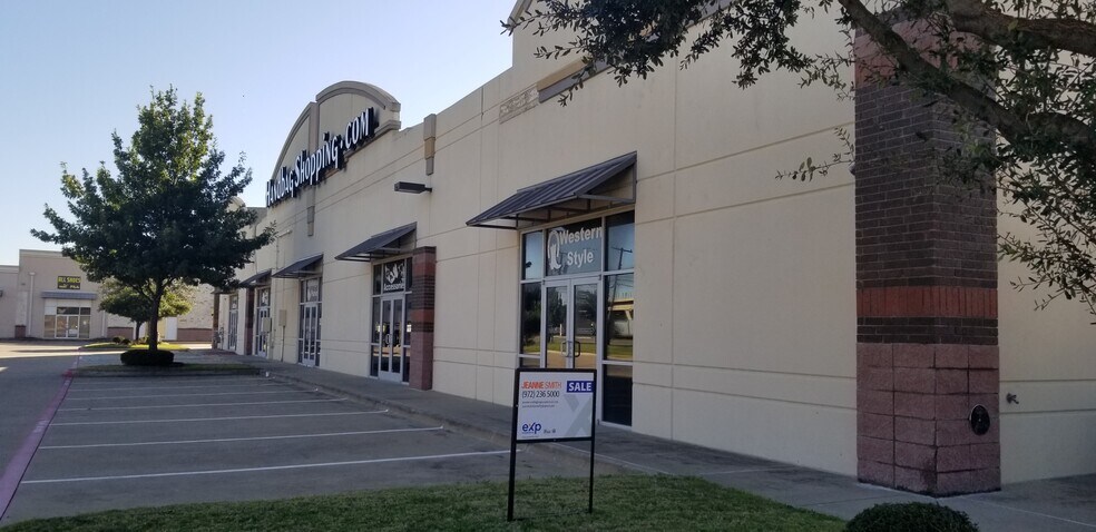 More Photos Of 11536 Harry Hines Blvd, Dallas General Retail For Sale