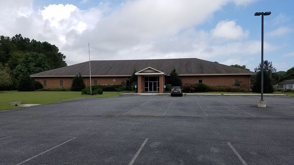 More Photos Of 8208 Salyer Dr, Wallops Island Office For Lease