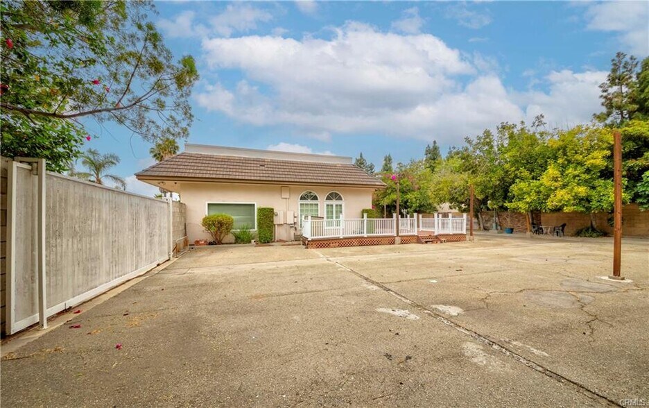 More Photos Of 8111 W Commonwealth Ave, Buena Park Medical For Sale