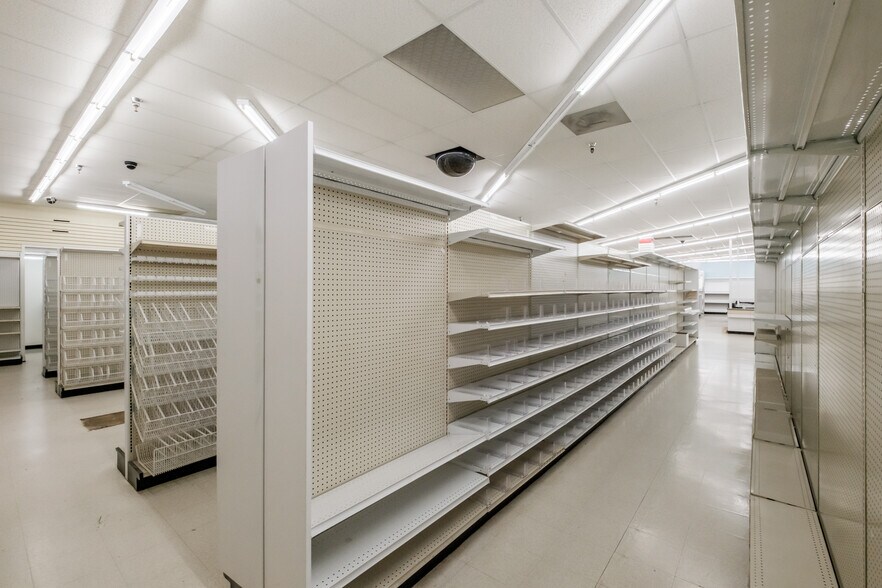 More Photos Of 2248 Santiam Hwy SE, Albany Freestanding For Lease