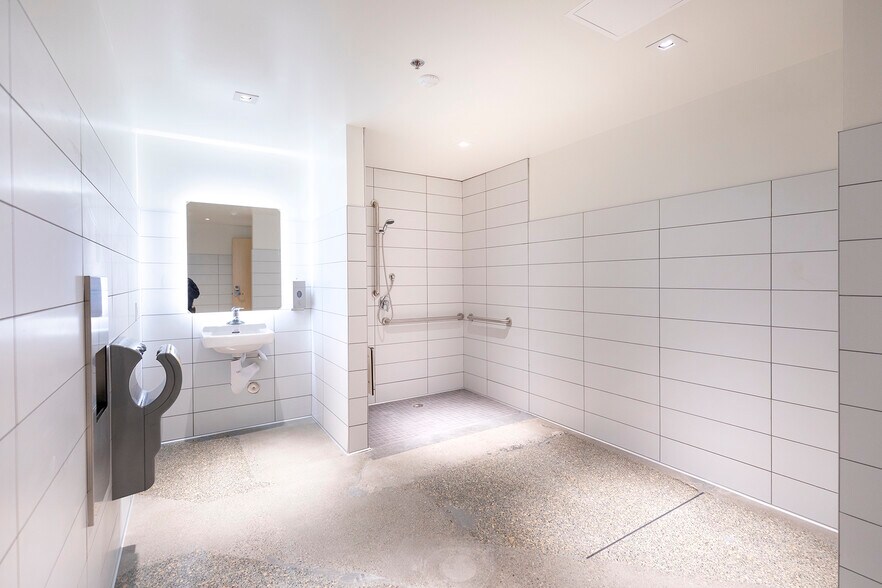 More Photos Of 830 K St, Sacramento Office For Lease