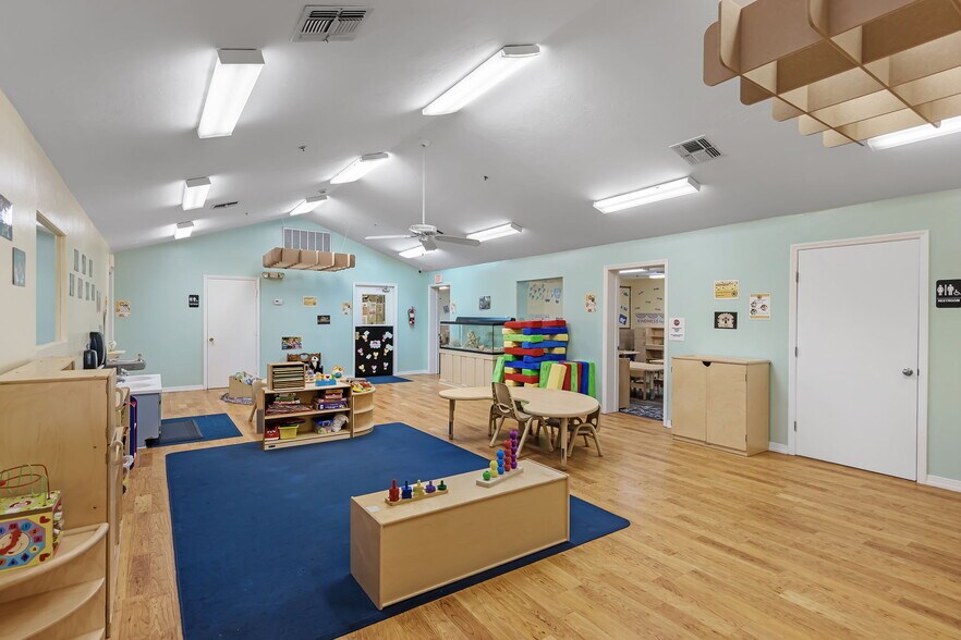 More Photos Of 19660 S Tamiami Trl, Fort Myers Daycare Center For Sale