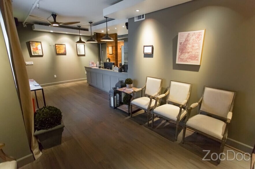 More Photos Of 25550 Hawthorne Blvd, Torrance Medical For Sale