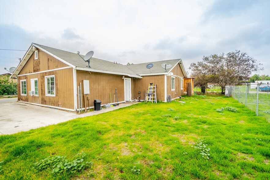 More Photos Of 19340 Jurupa Ave, Bloomington Land For Sale