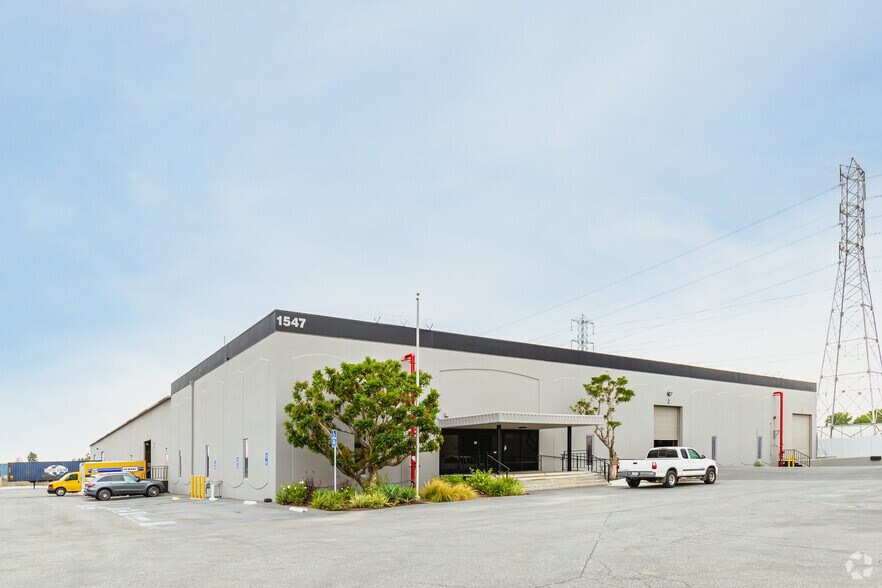 Primary Photo Of 1547 S State College Blvd, Anaheim Warehouse For Lease