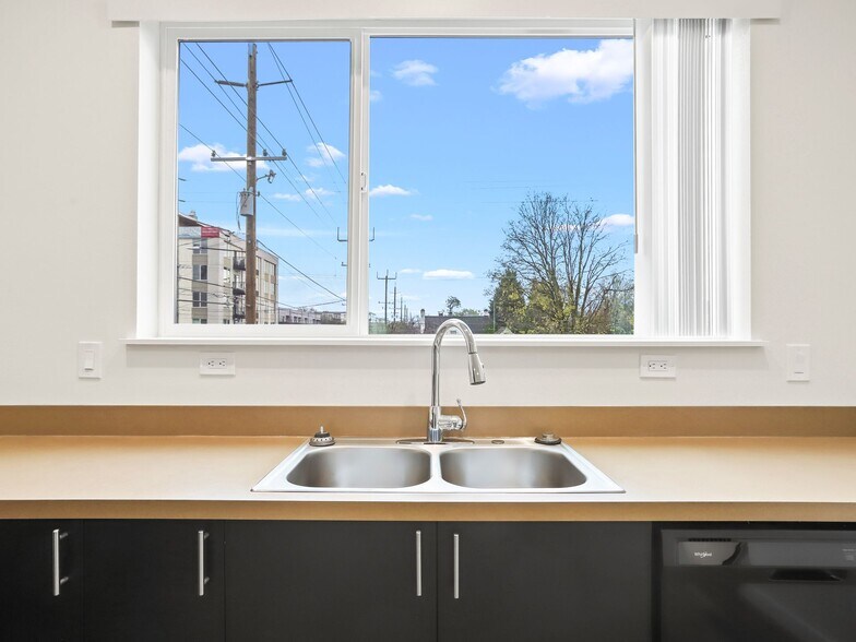 More Photos Of 4383 N Vancouver Ave, Portland Apartments For Sale