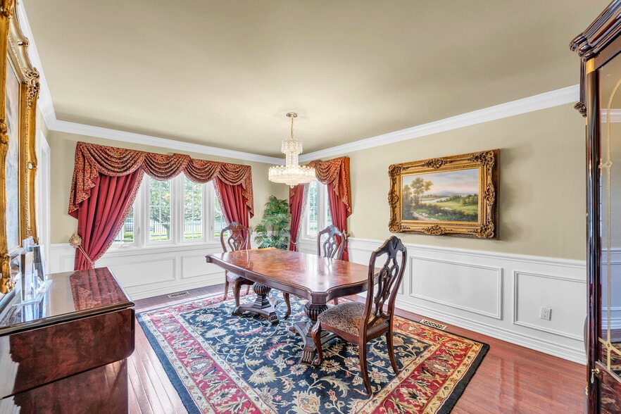 More Photos Of 4860 E 13 Mile Rd, Warren Lodge Meeting Hall For Sale