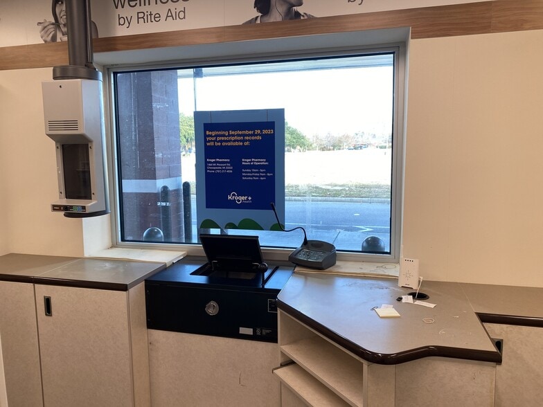 More Photos Of 1458 Mount Pleasant Rd, Chesapeake Freestanding For Lease