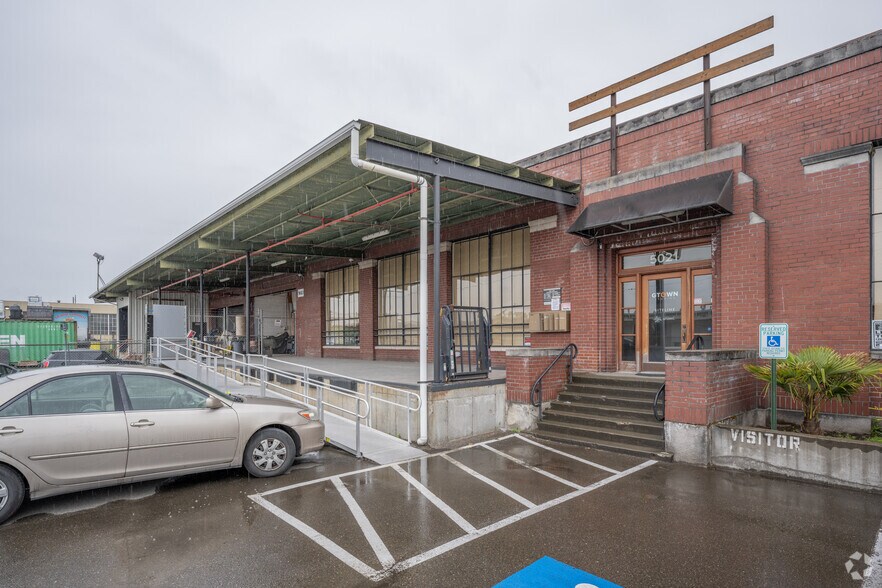 More Photos Of 5020 S Colorado Ave, Seattle Warehouse For Sale