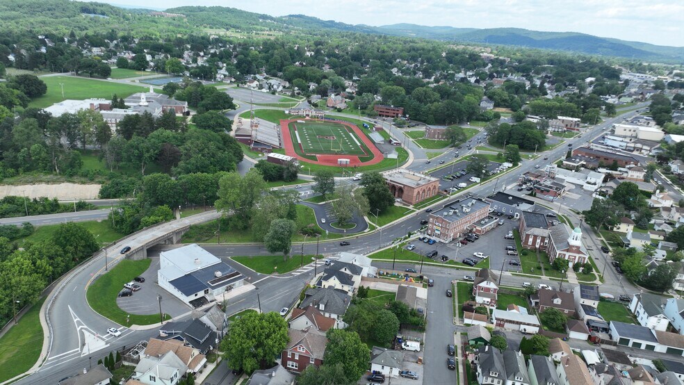 More Photos Of 333 Morris St, Phillipsburg Storefront For Sale