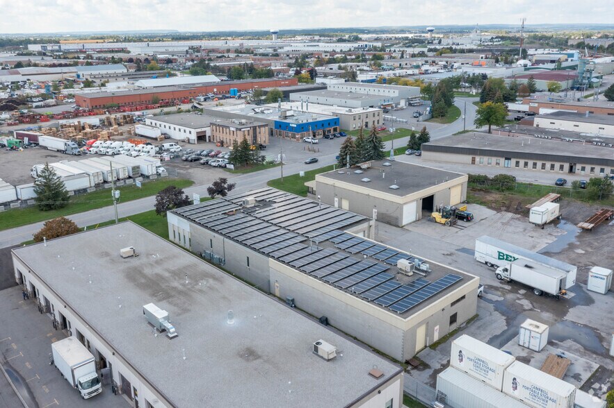 More Photos Of 93 Healey Rd, Caledon Warehouse For Lease