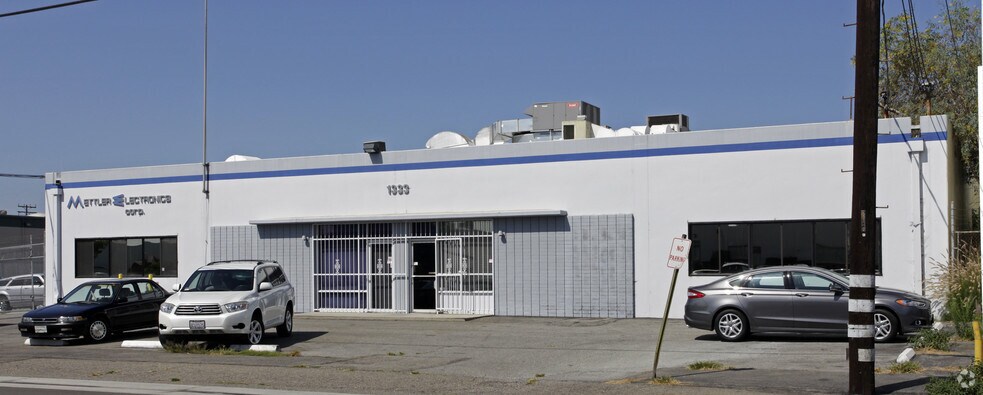 More Photos Of 1333 S Claudina St, Anaheim Warehouse For Sale