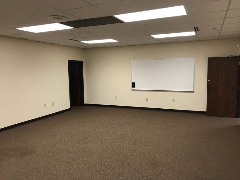 More Photos Of 900 Trail Ridge Rd, Aiken Office For Lease