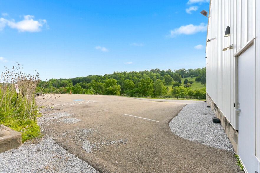 More Photos Of 111 Terence Dr, Pittsburgh Warehouse For Sale