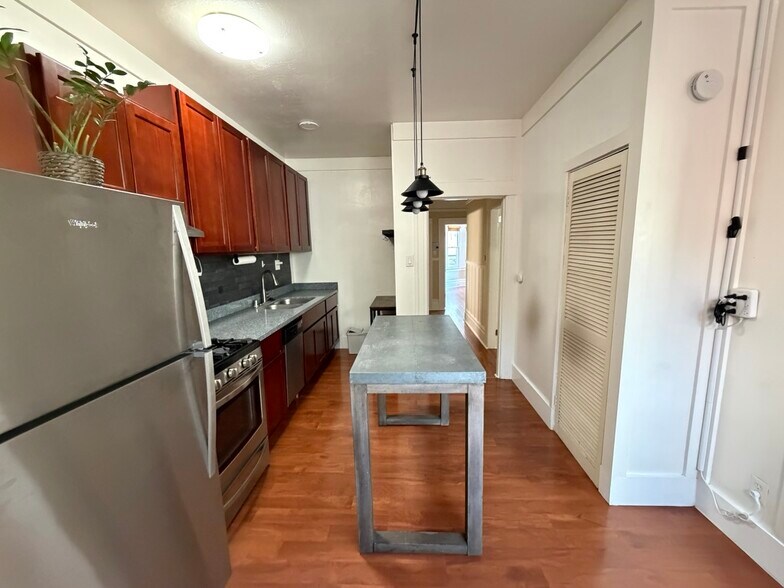 More Photos Of 176-180 Langton St, San Francisco Apartments For Sale