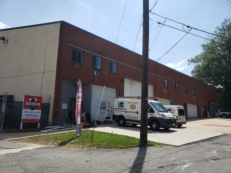 Primary Photo Of 2417-2419 Evarts St NE, Washington Warehouse For Lease