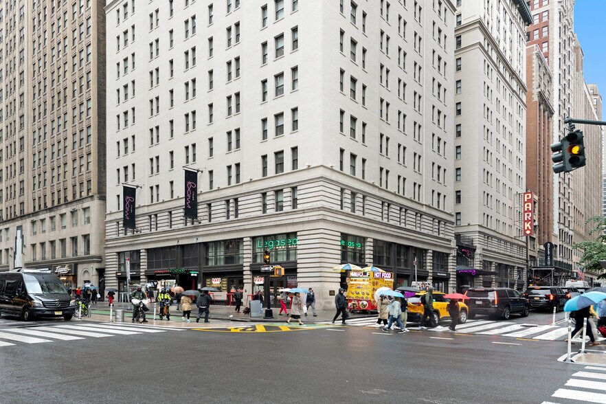 Primary Photo Of 485 7th Ave, New York Hotel For Sale