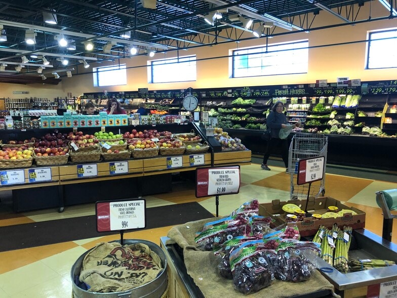 More Photos Of 224-240 Great Rd, Littleton General Retail For Sale