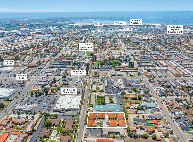 More Photos Of 242 Kennedy St, Chula Vista Apartments For Sale