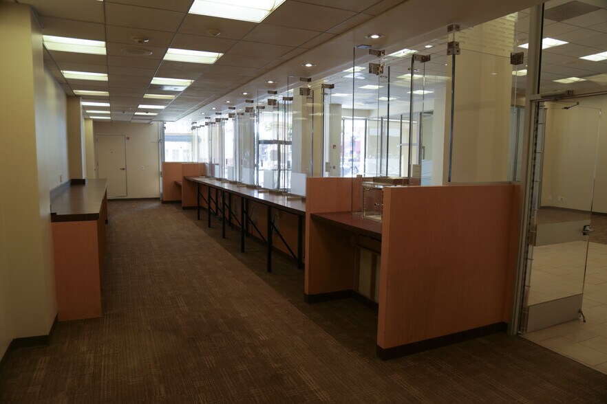 More Photos Of 525-535 S Myrtle Ave, Monrovia Storefront Retail Office For Lease