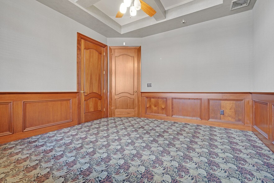 More Photos Of 1386 US Highway 22, Lebanon Unknown For Lease