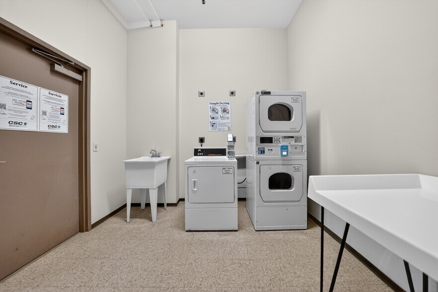 More Photos Of 900-916 E Fayette St, Syracuse Apartments For Sale