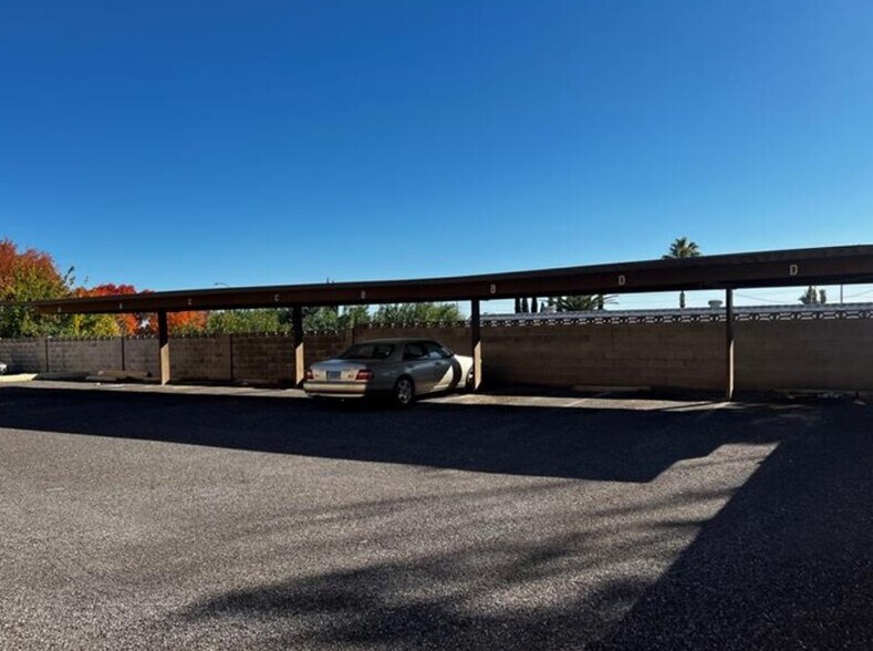More Photos Of 855 Del Rey Dr, Boulder City Apartments For Sale