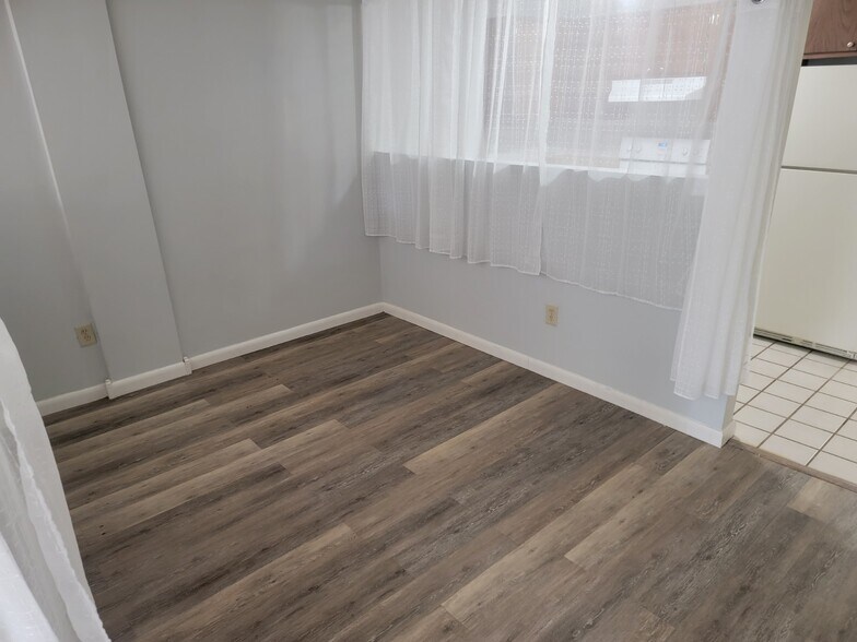 More Photos Of 450 Woonasquatucket Ave, North Providence Apartments For Sale
