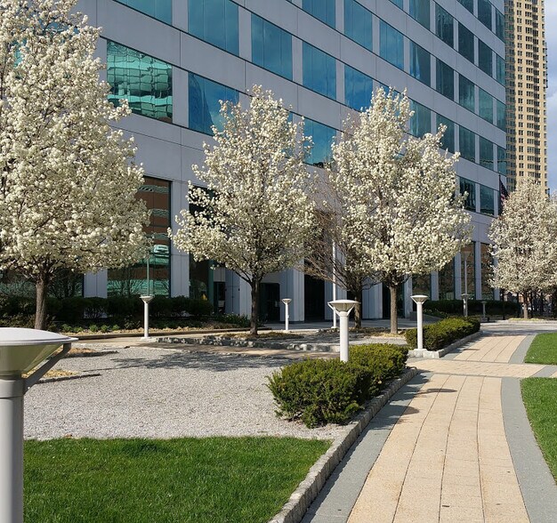 More Photos Of 1 Evertrust Plz, Jersey City Office For Lease