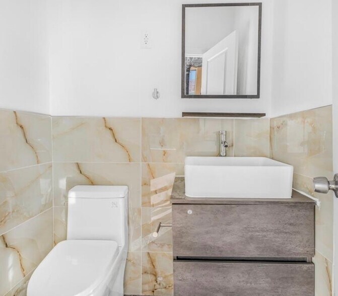 More Photos Of 413 E 158th St, Bronx Apartments For Lease