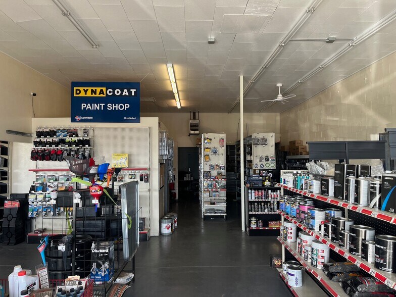 More Photos Of 1603-1607 V St, Merced Freestanding For Sale