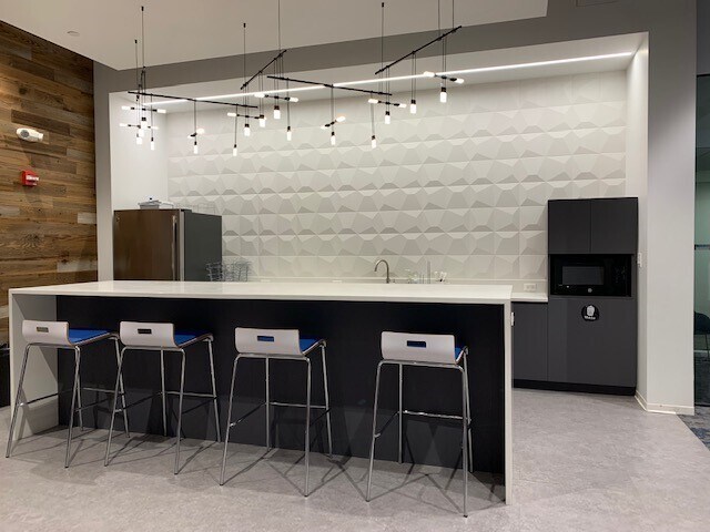 More Photos Of 300 Park Blvd, Itasca Office For Lease