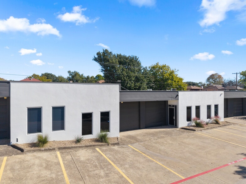 More Photos Of 15330 Lyndon B Johnson Fwy, Mesquite Unknown For Lease