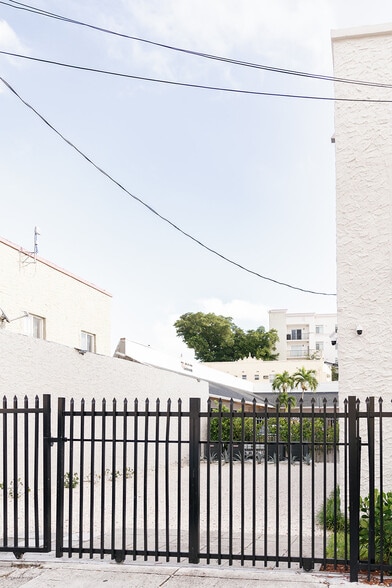 More Photos Of 403 SW 12th Ave, Miami Apartments For Sale