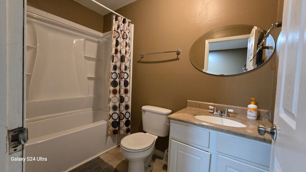 More Photos Of 1412-1418 Armstrong Ave, Knoxville Apartments For Sale