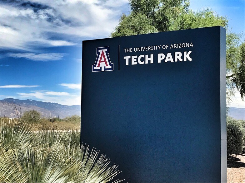 More Photos Of 9070 S Rita Rd, Tucson Unknown For Lease