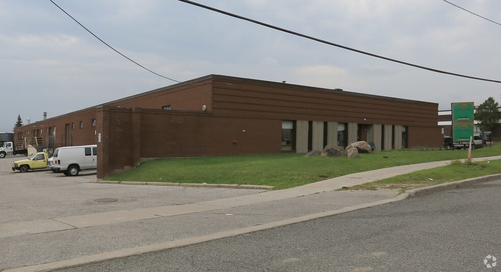 More Photos Of 75-89 Dolomite Dr, Toronto Warehouse For Lease