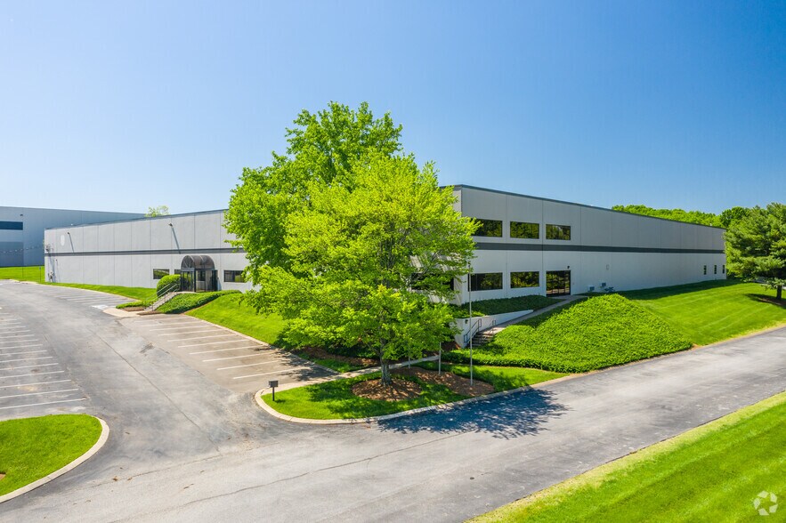 Primary Photo Of 1375 Heil Quaker Blvd, La Vergne Distribution For Lease