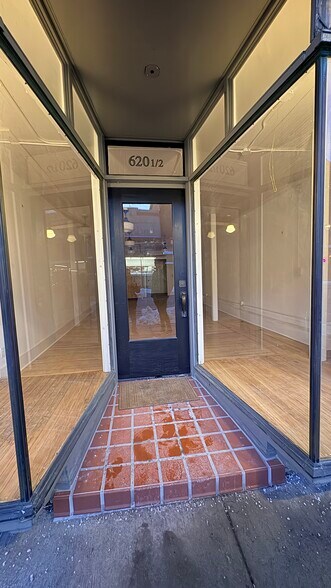 More Photos Of 620 1/2 Warren St, Hudson General Retail For Lease