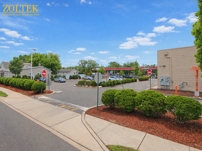 More Photos Of 104 Route 70, Lakehurst Freestanding For Lease