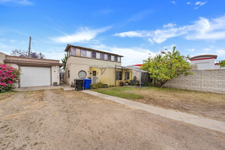 More Photos Of 3018-20 Nimitz Blvd, San Diego Specialty For Sale