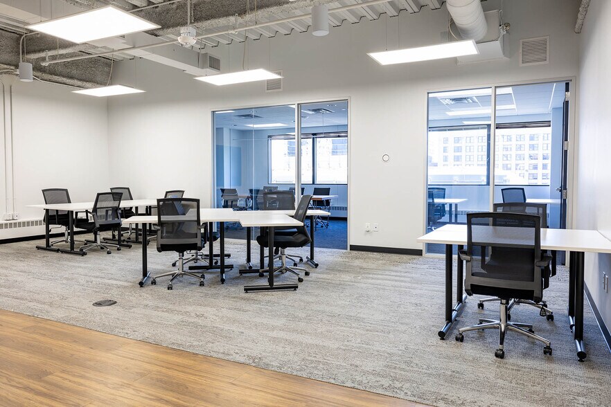 More Photos Of 331 2nd Ave S, Minneapolis Coworking Space