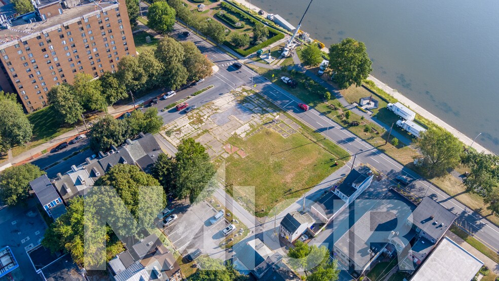 More Photos Of 1301 N Front St, Harrisburg Land For Sale