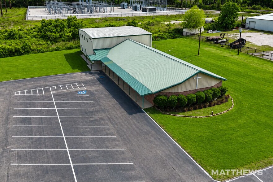Primary Photo Of 8448 Highway 242, Conroe Religious Facility For Lease